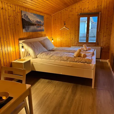 Valley Lägenhet Matten bei Interlaken